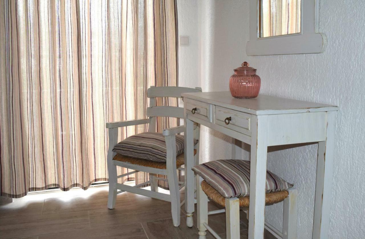 Elounda George Studios Bagian luar foto