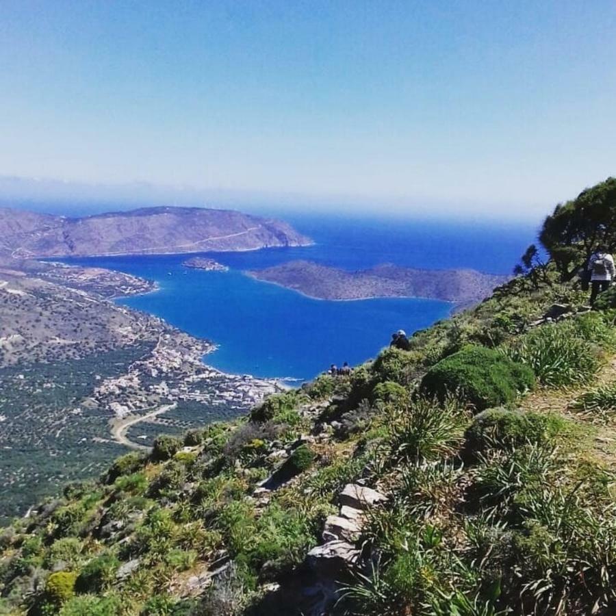 Elounda George Studios Bagian luar foto